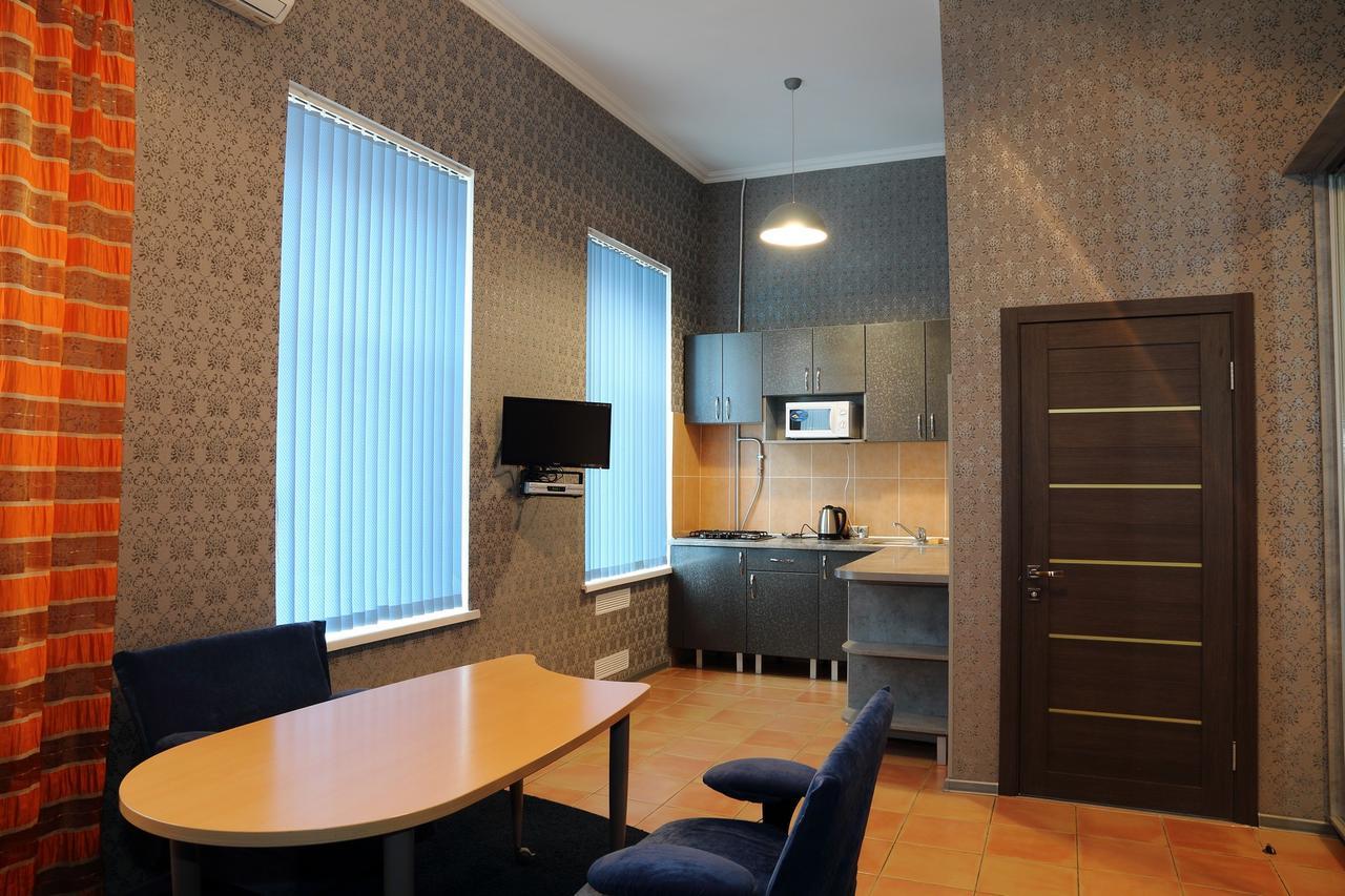 Ukrainian Hotel Service Apartments كييف المظهر الخارجي الصورة